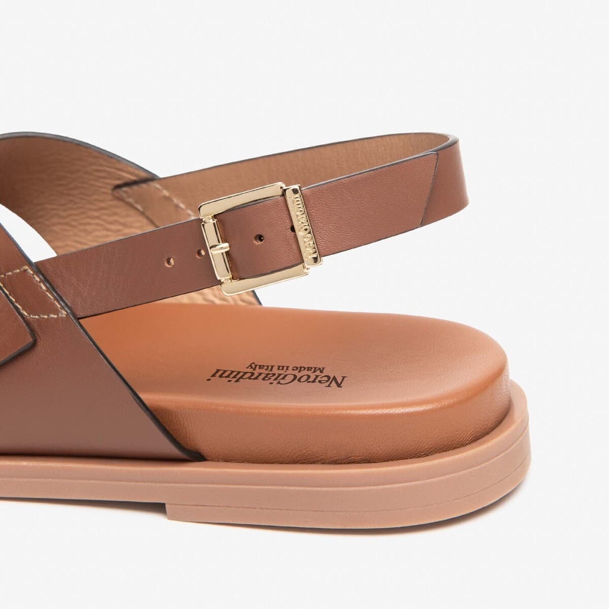 Women's Sandals NeroGiardini Brown