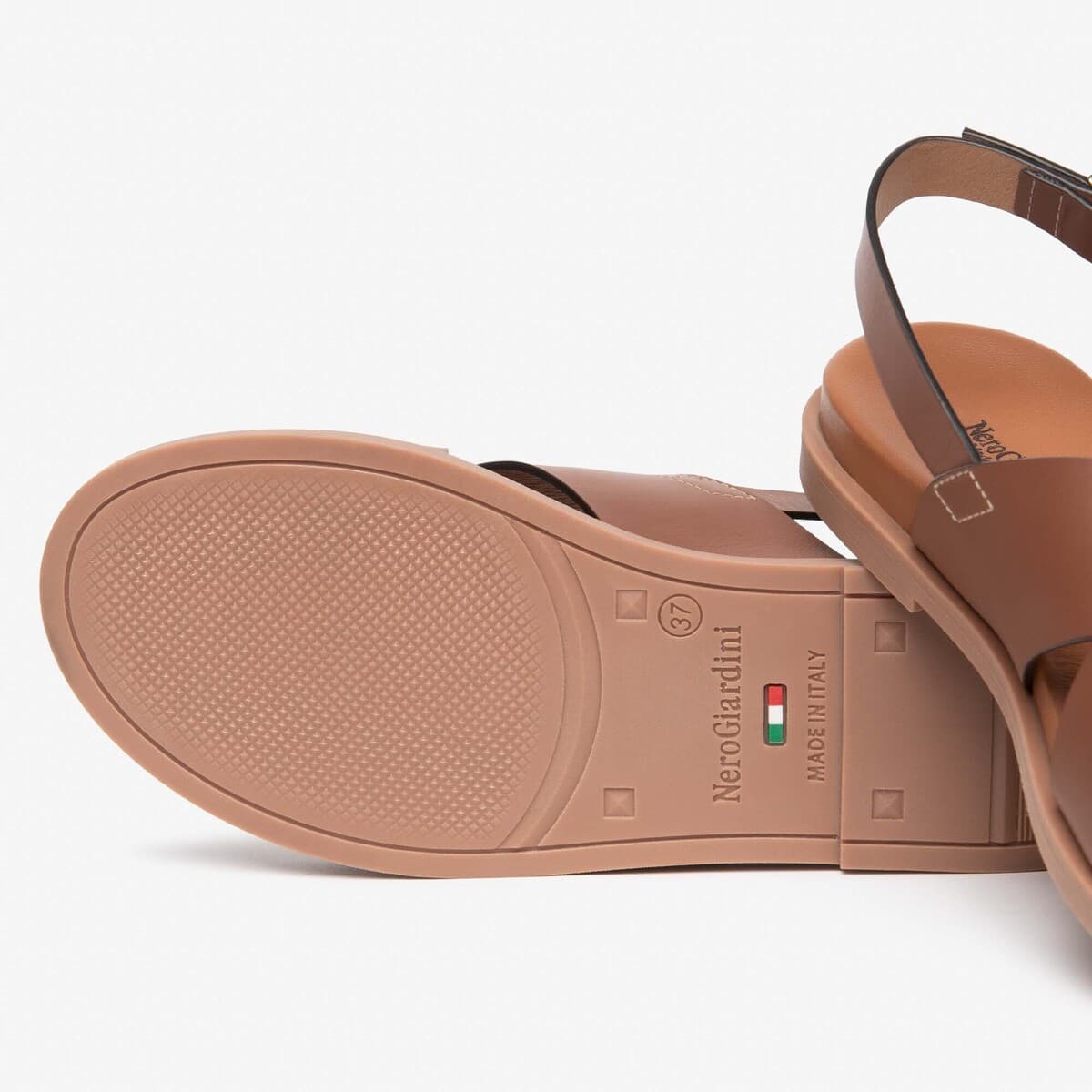 Women's Sandals NeroGiardini Brown