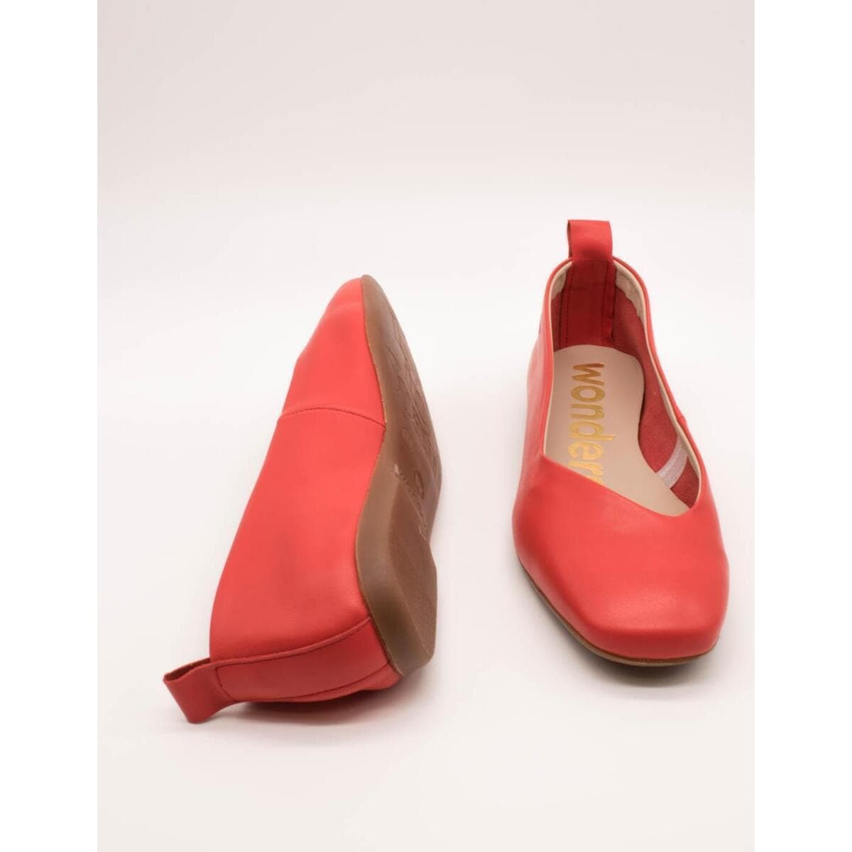 Women's Ballet Flats Wonders Red
