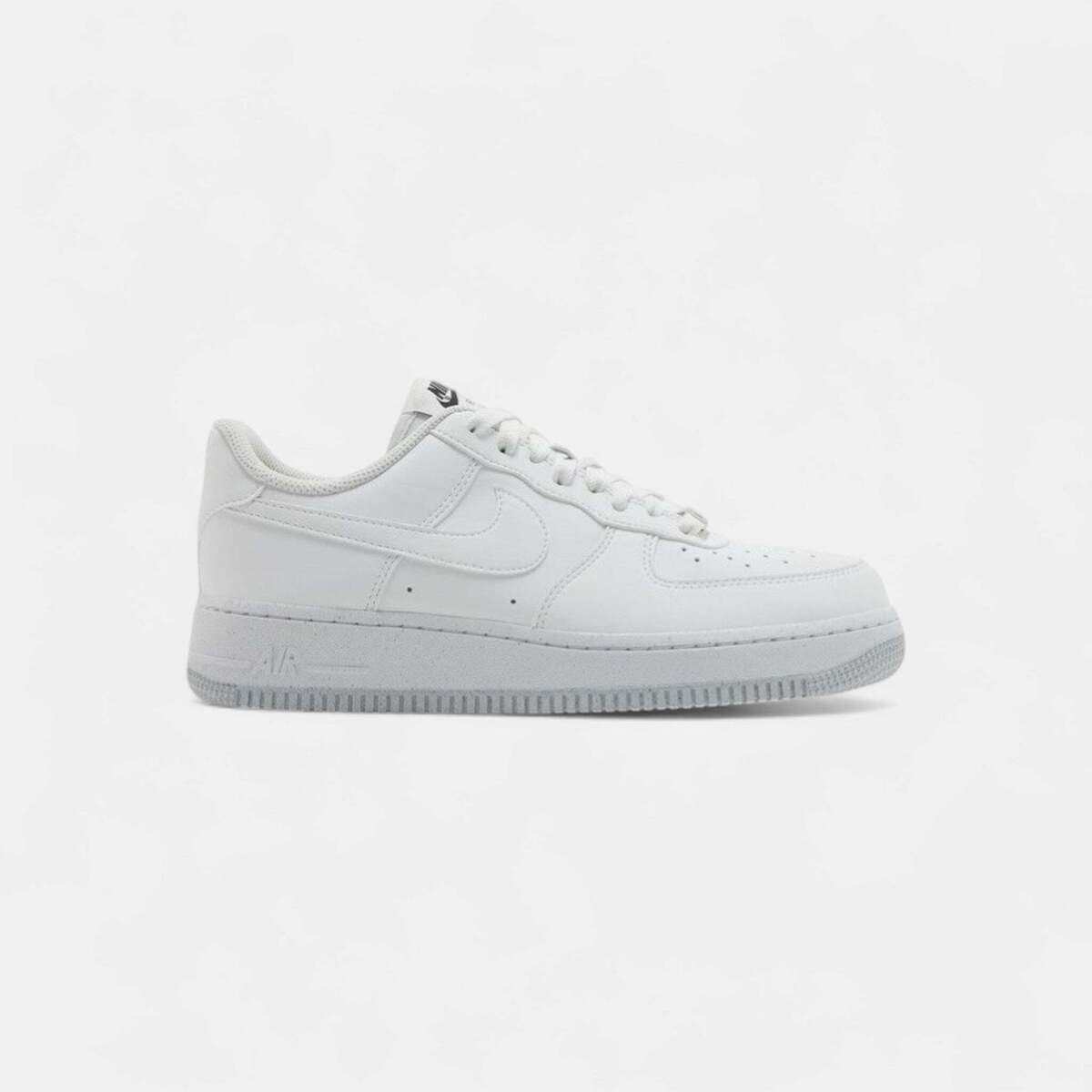 Xαμηλά Sneakers Nike Air Force 1 Low Next Nature White Metallic Grey (Women's)