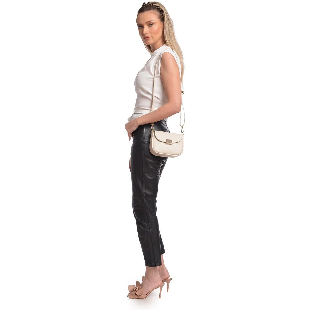 Women's Shoulder Bags Anna Luchini Beige