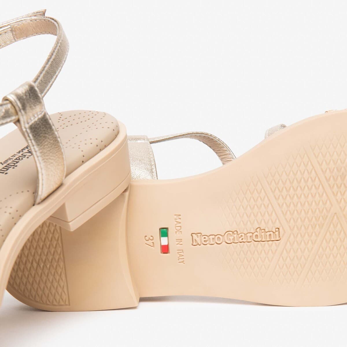 Women's Sandals NeroGiardini Yellow