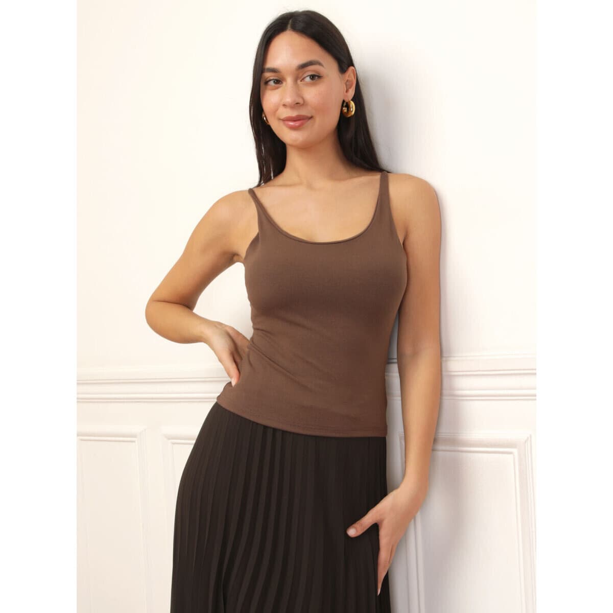 Women's Sleeveless Tops La Modeuse Brown