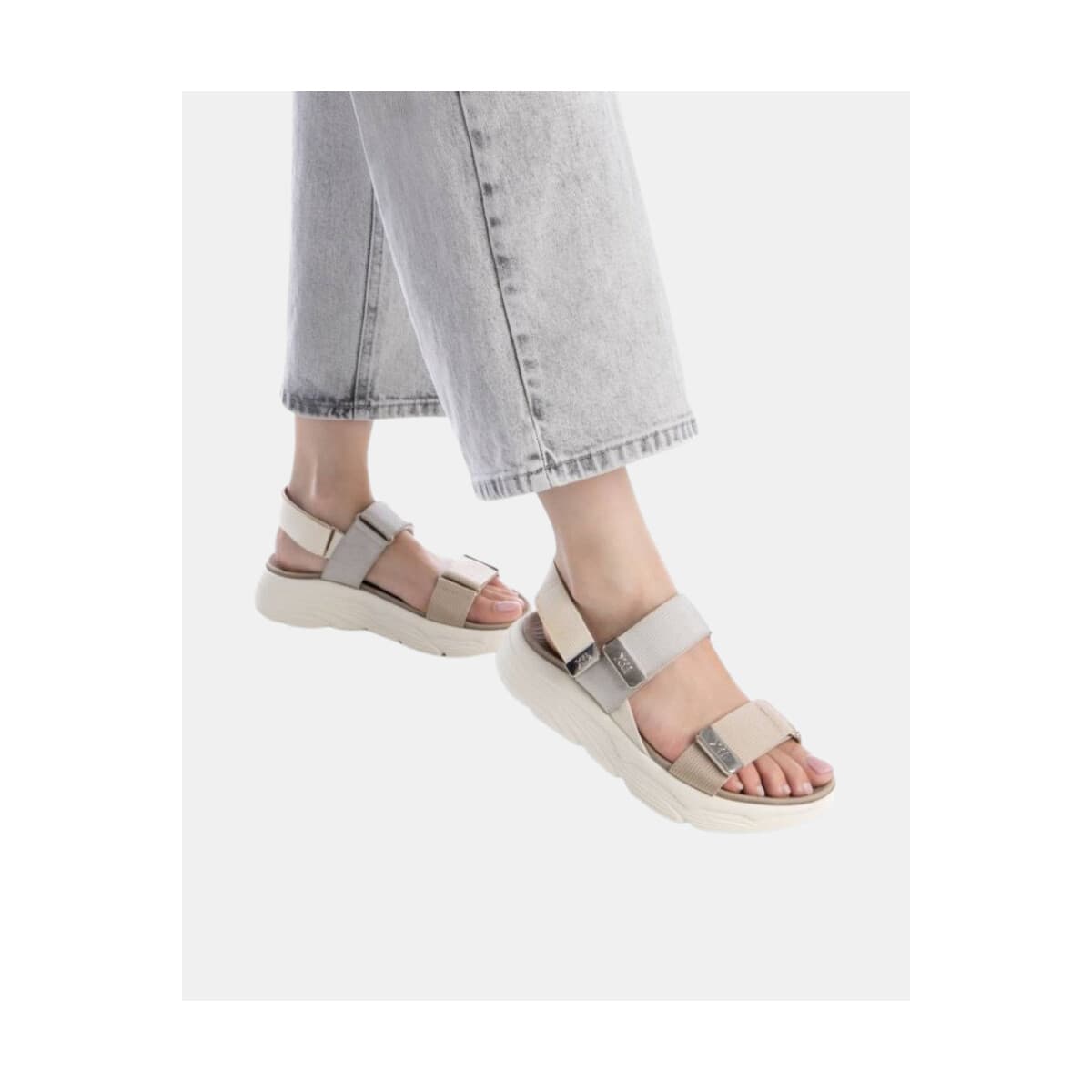 Women's Platforms Xti Beige