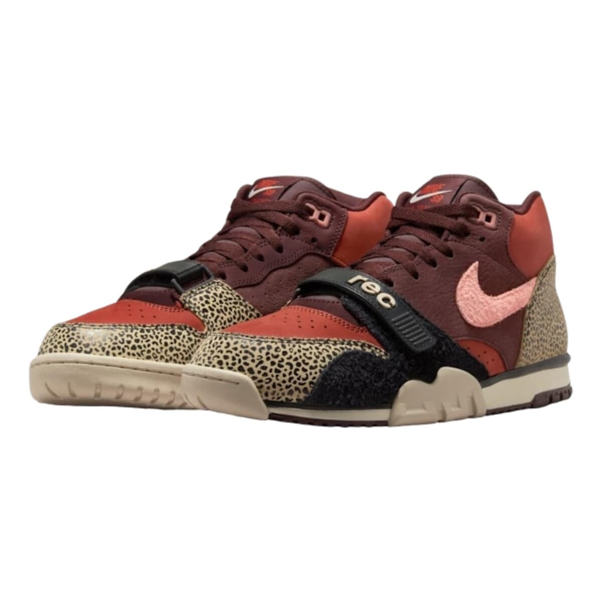 Women's Sneakers Nike Brown