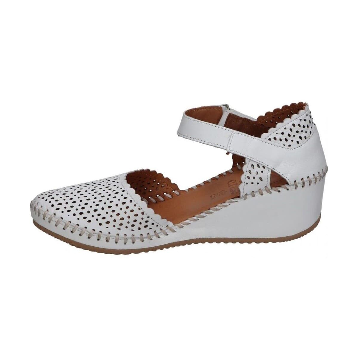 Women's Platforms Erase Wondy White