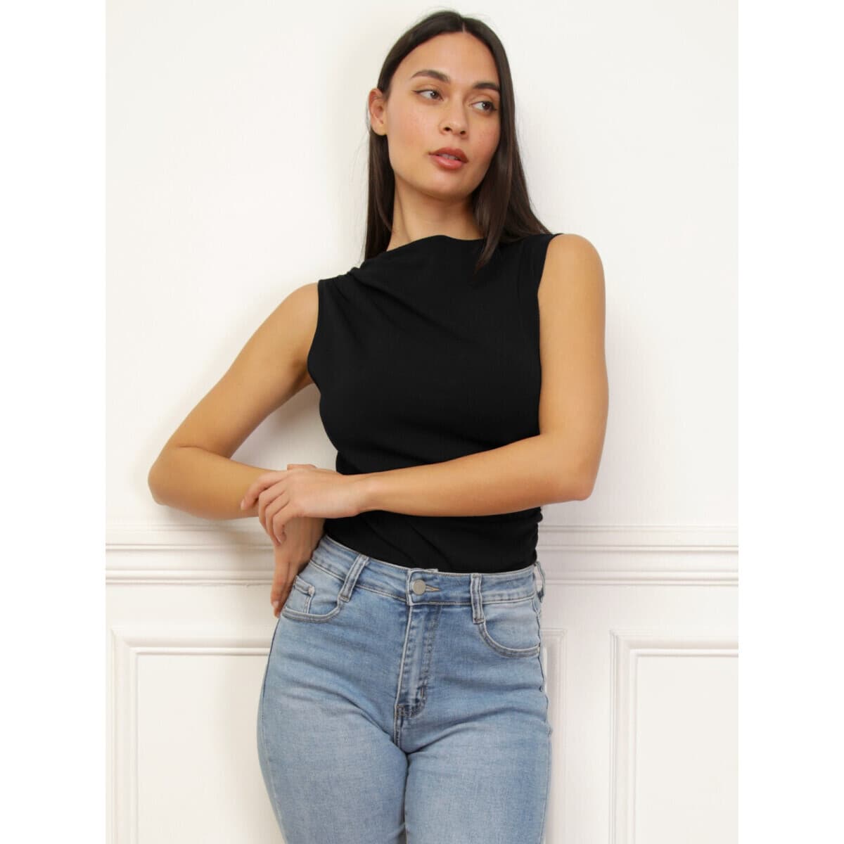 Women's Sleeveless Tops La Modeuse Black