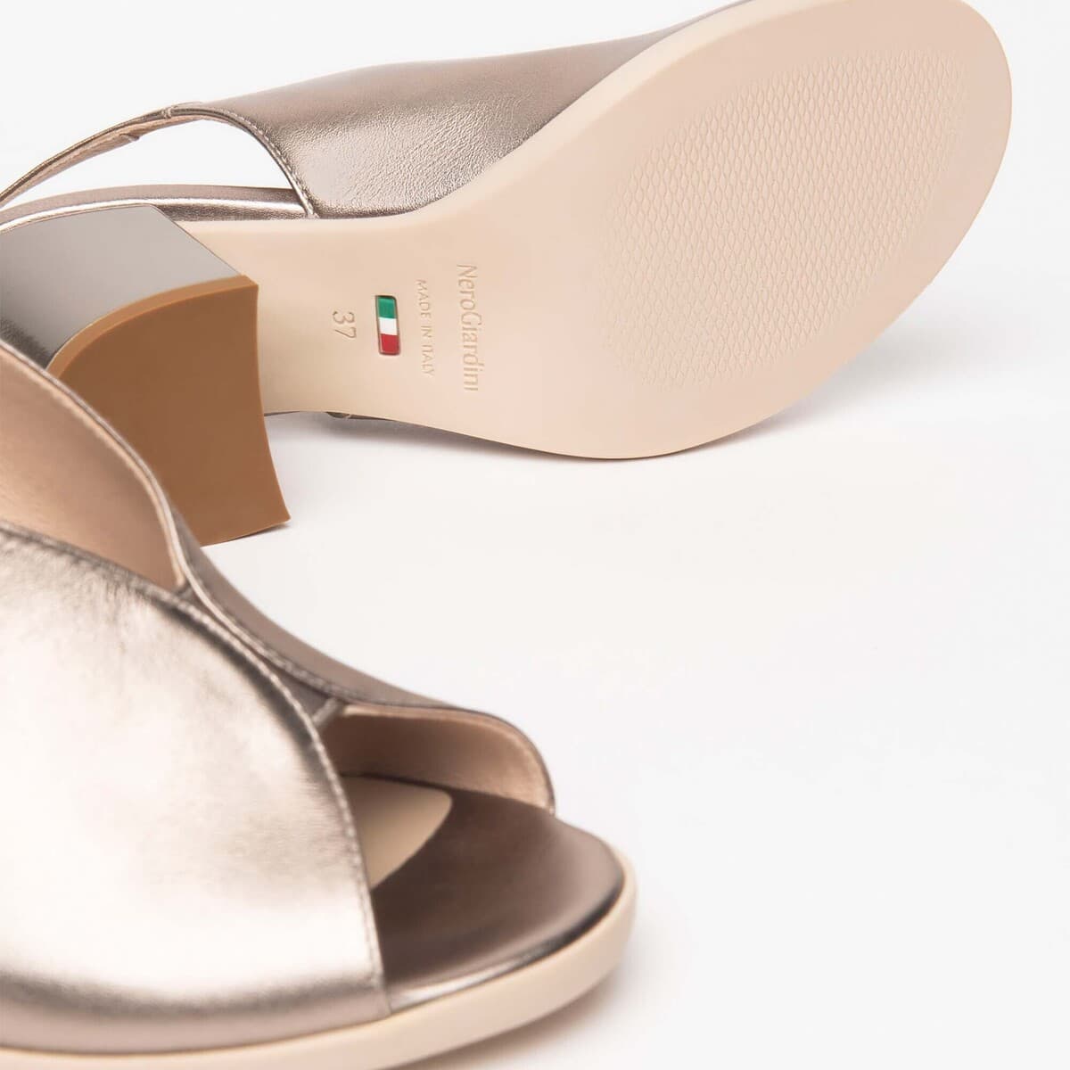 Women's Pumps NeroGiardini Brown