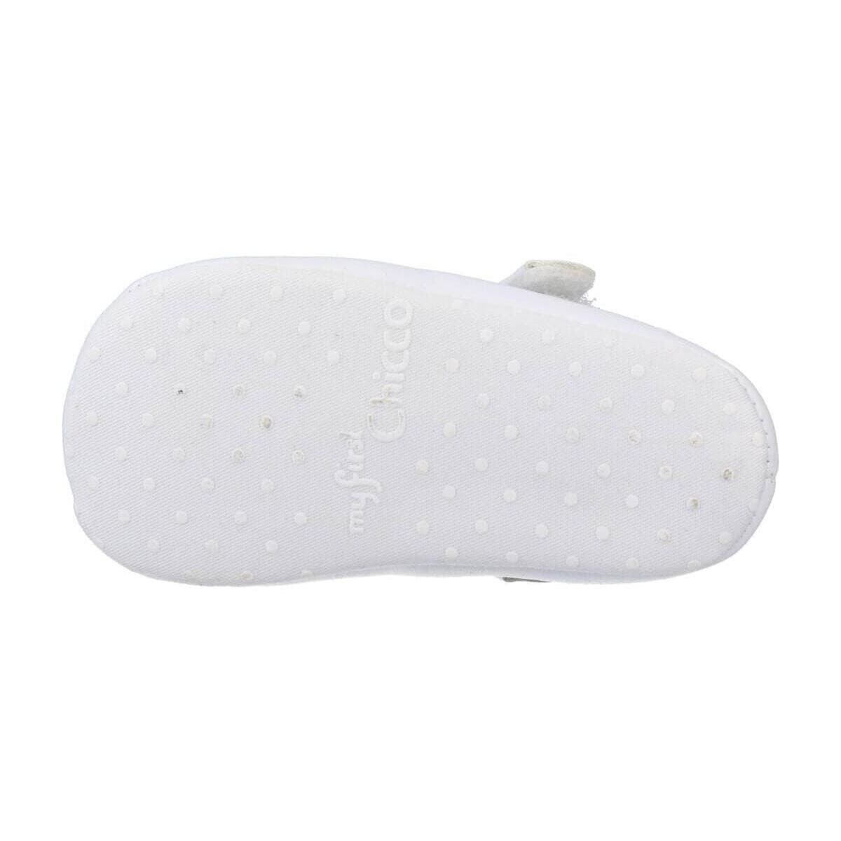 Women's Ballet Flats Chicco White