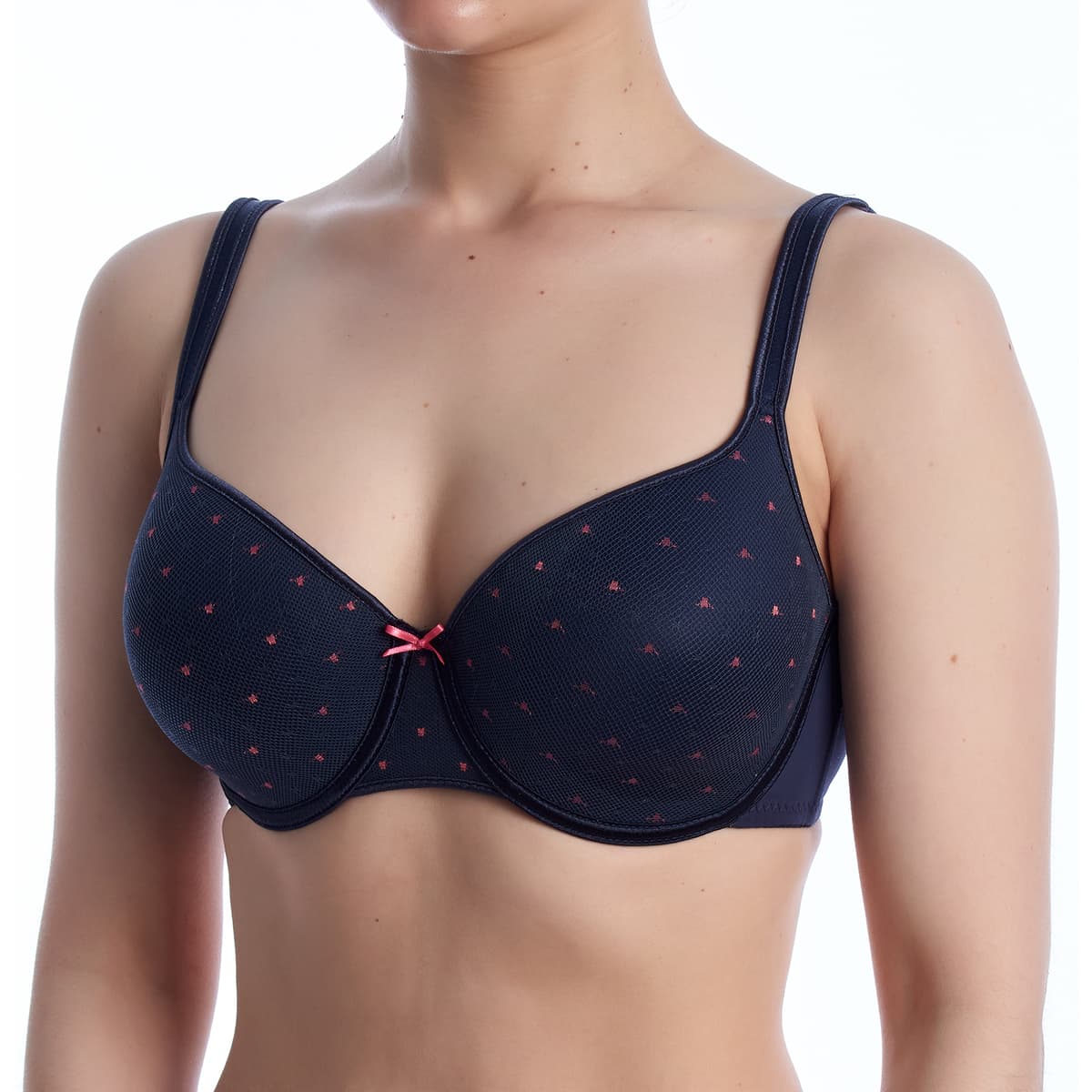 Με πλήρη κάλυψη και στήριξη Selene DALIA-MARINO