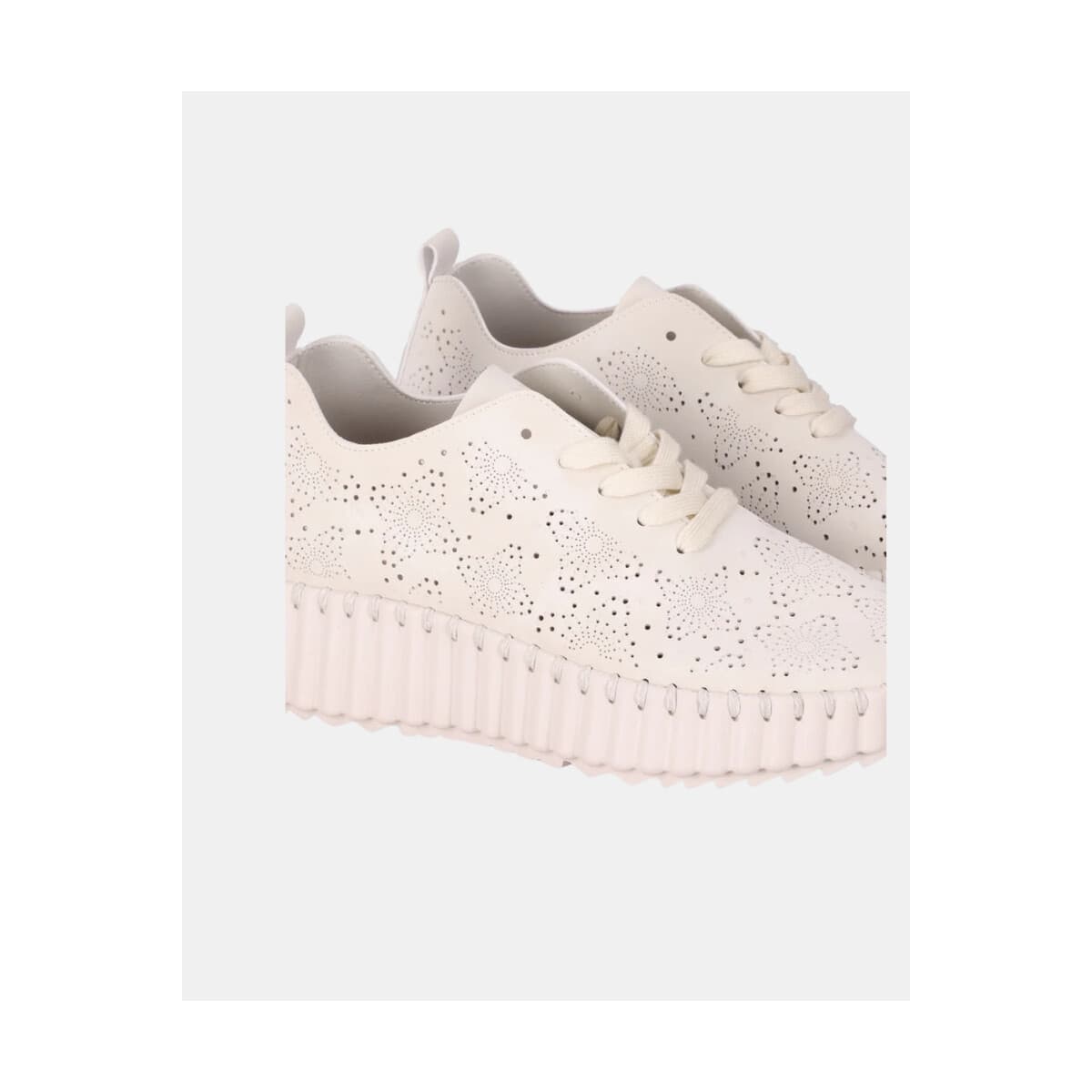 Women's Sneakers Chika 10 Beige