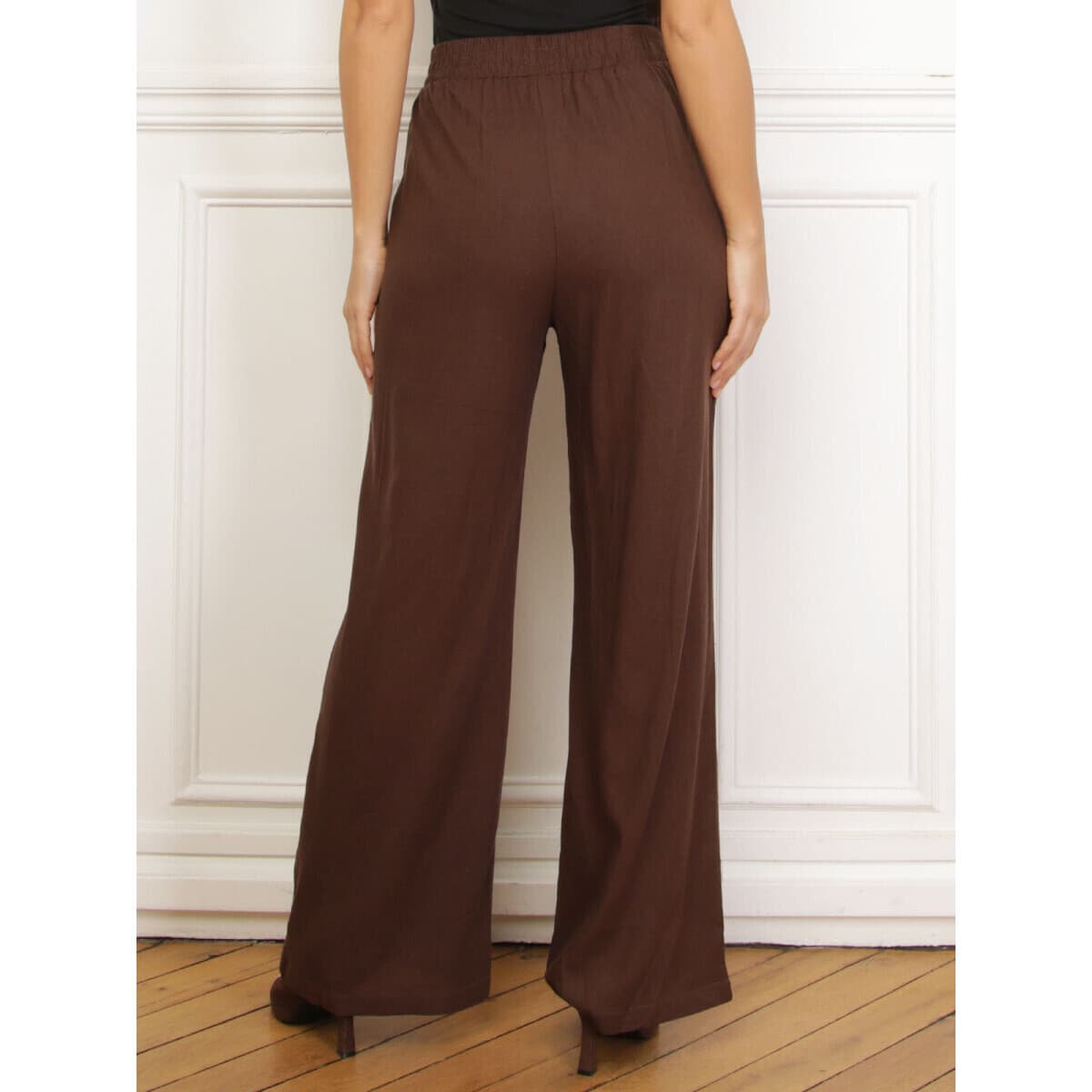 Women's Pants La Modeuse Brown