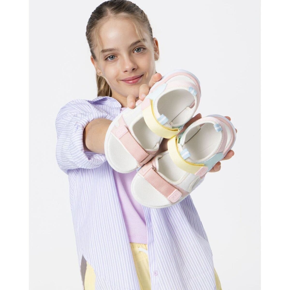 Girls' Sandals Xti Brown