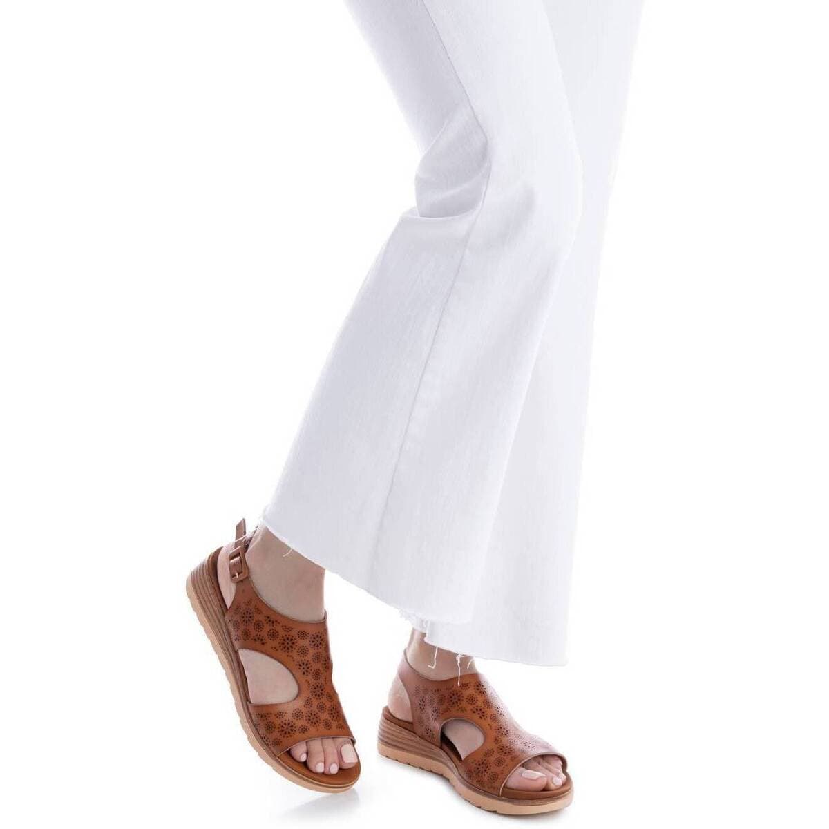 Women's Platforms Refresh Brown