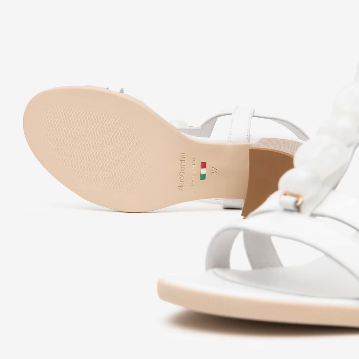 Women's Pumps NeroGiardini White