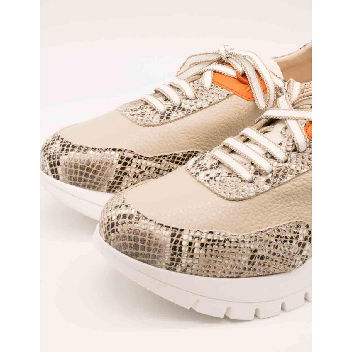 Women's Sneakers Jose Saenz Beige