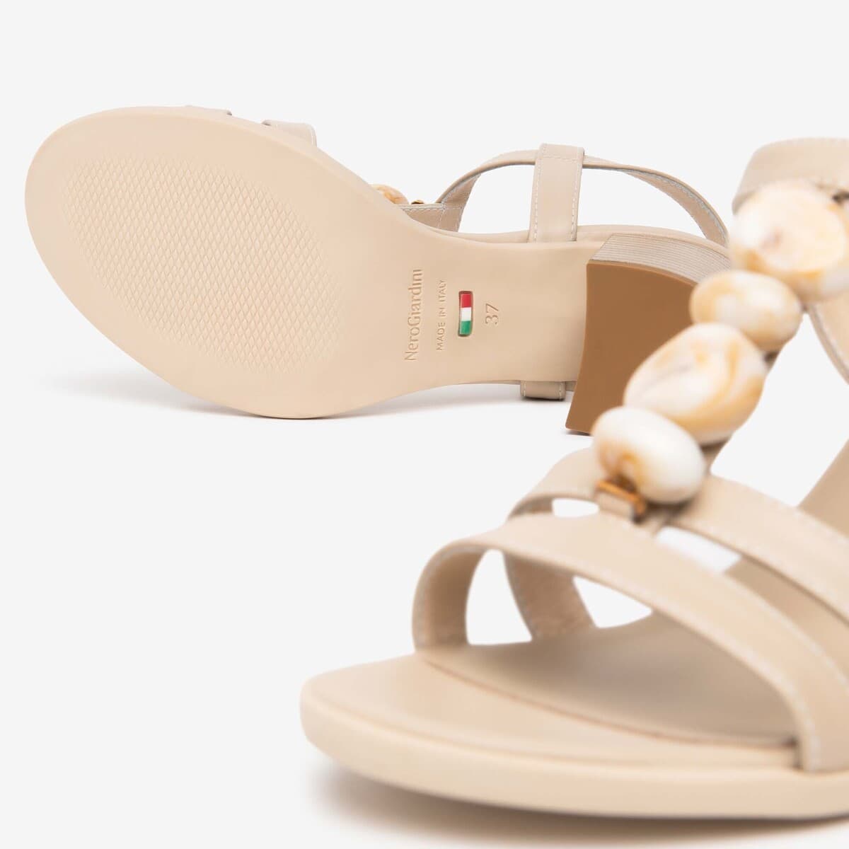 Women's Pumps NeroGiardini White