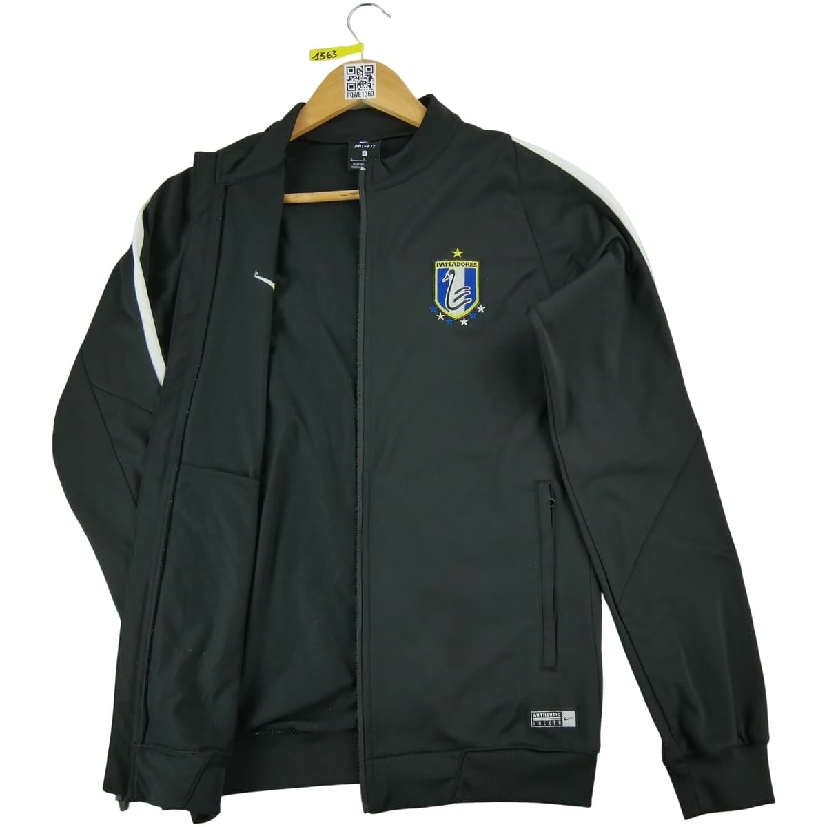 Men's Cardigans Nike Black