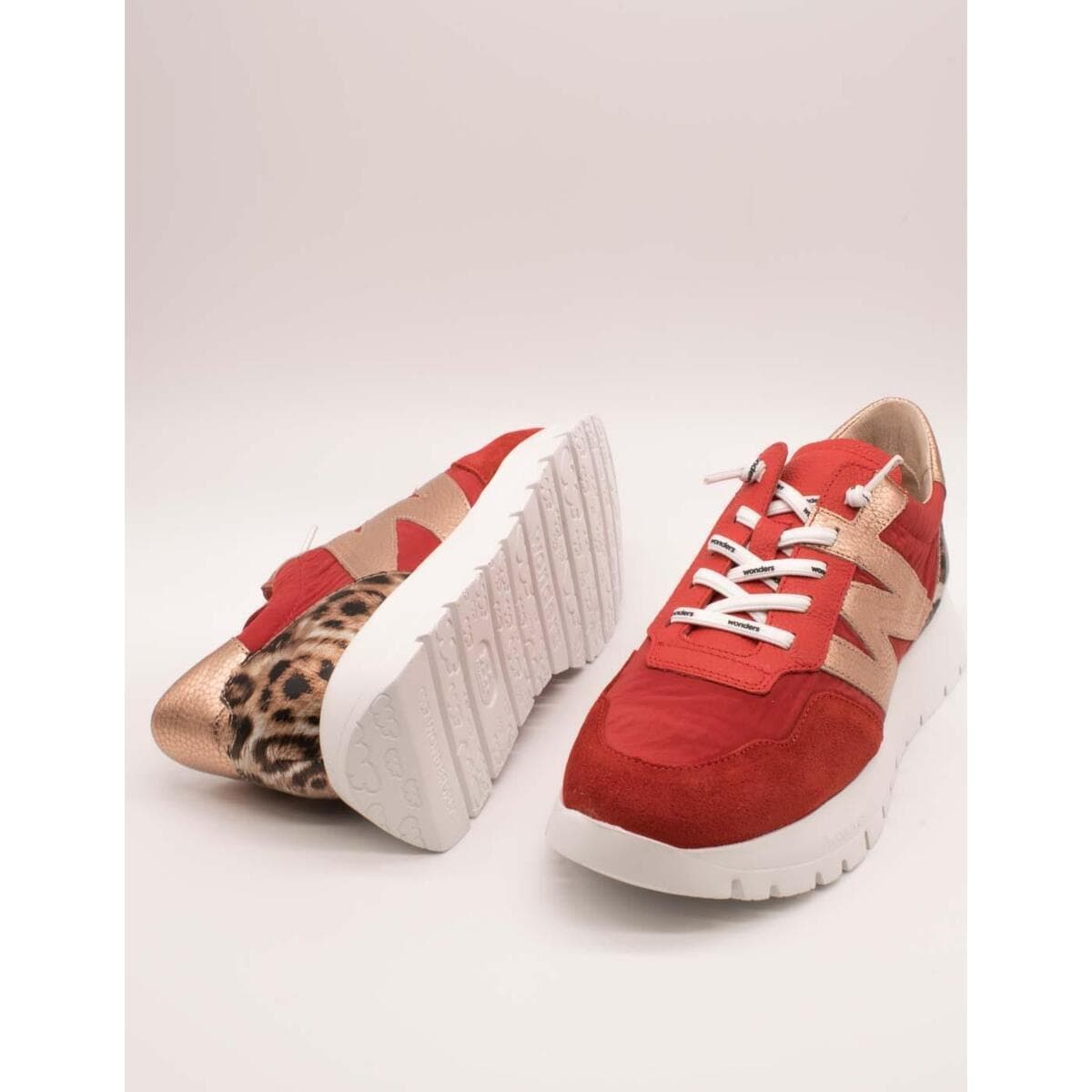 Women's Sneakers Wonders Red