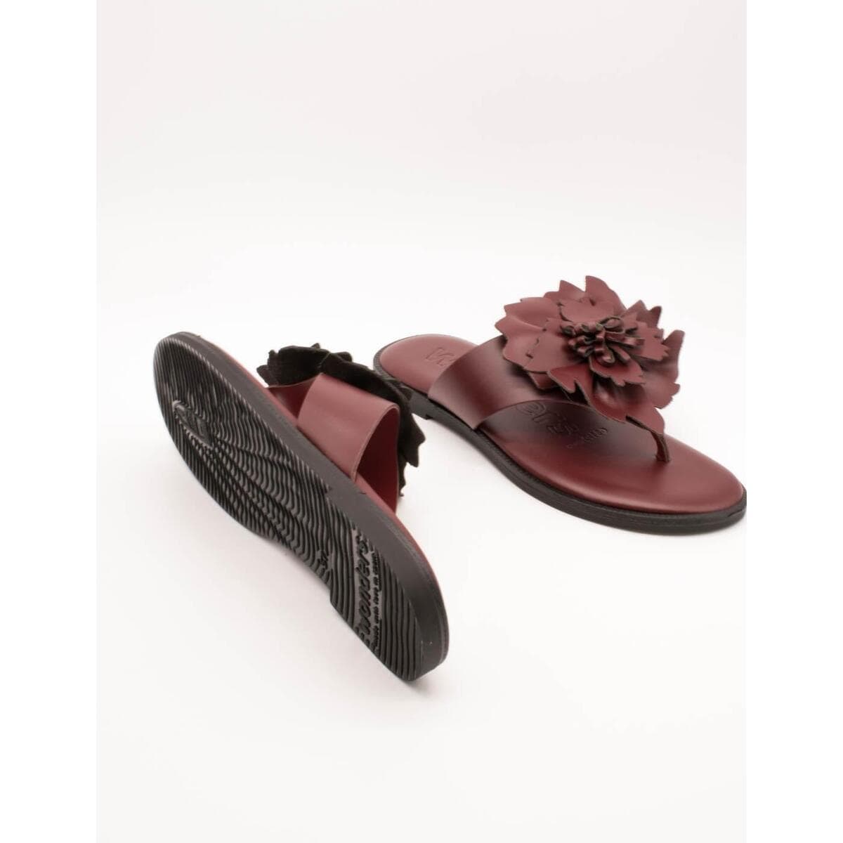 Women's Sandals Wonders Red