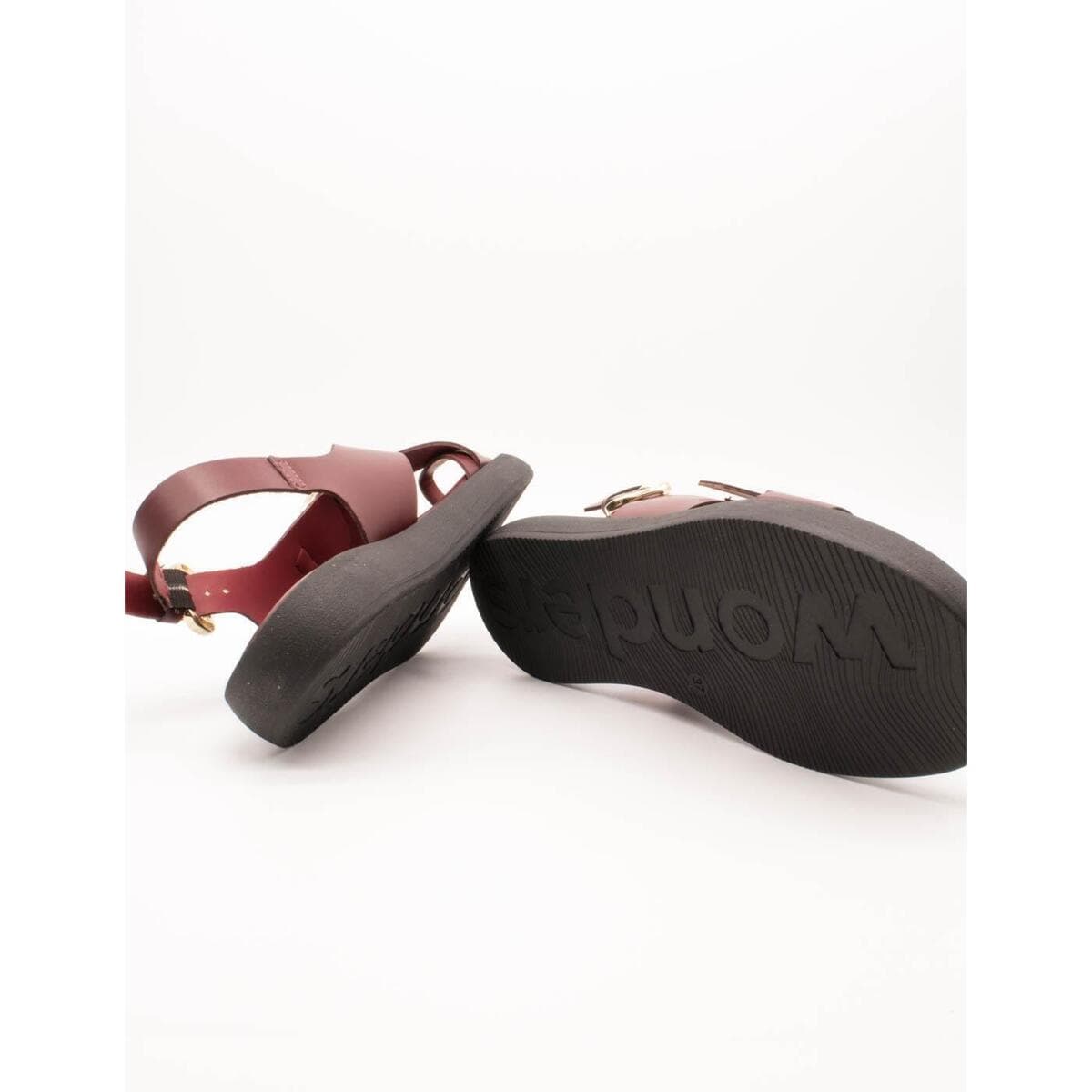 Women's Sandals Wonders Red