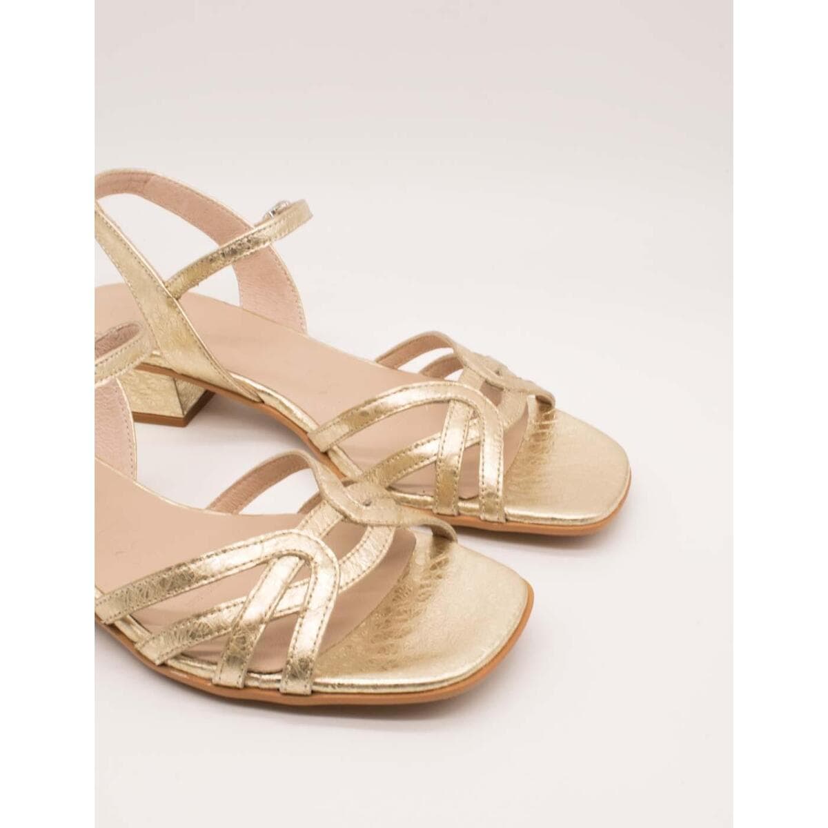 Women's Pumps Wonders Gold