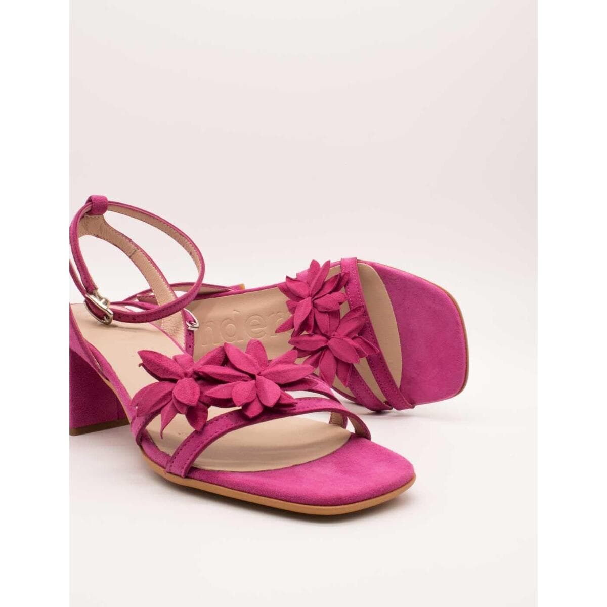 Women's Pumps Wonders Pink