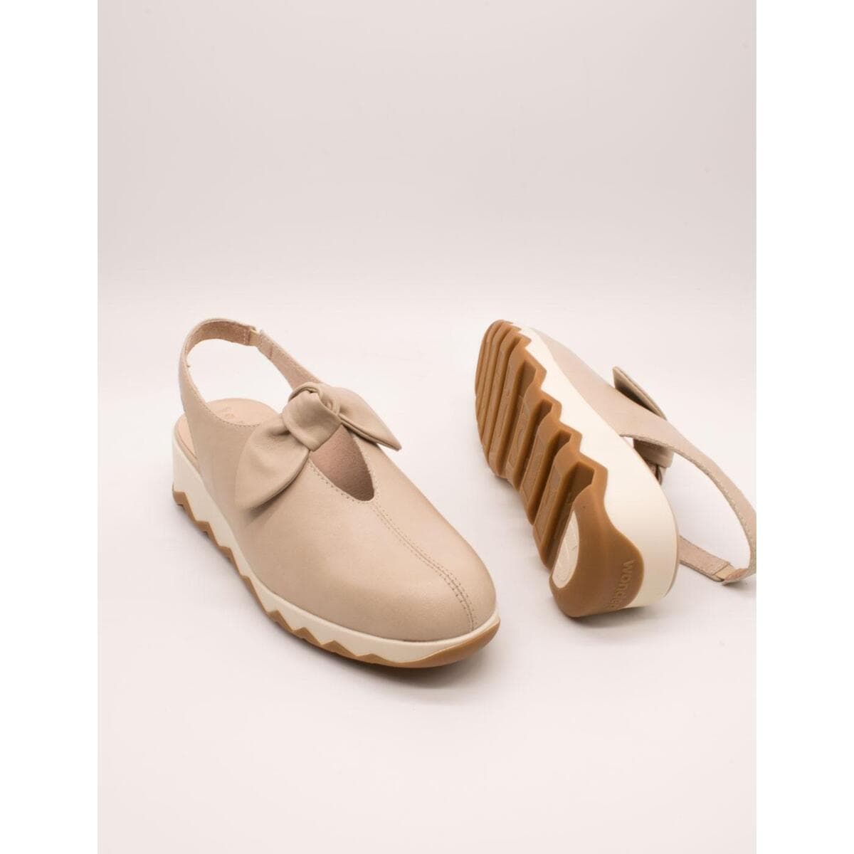 Women's Dress Shoes Wonders Beige