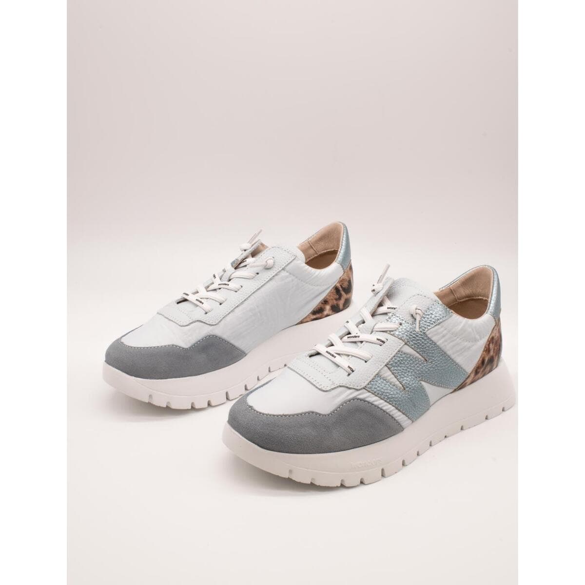 Women's Sneakers Wonders Blue