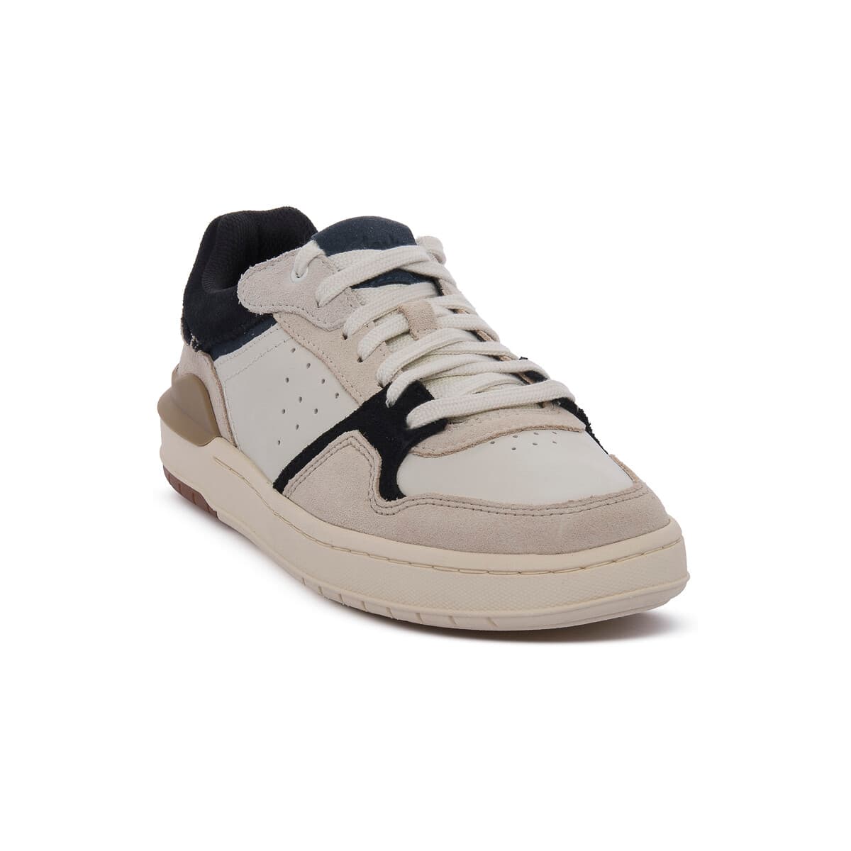 Xαμηλά Sneakers Clarks COURTLITE 2 LO