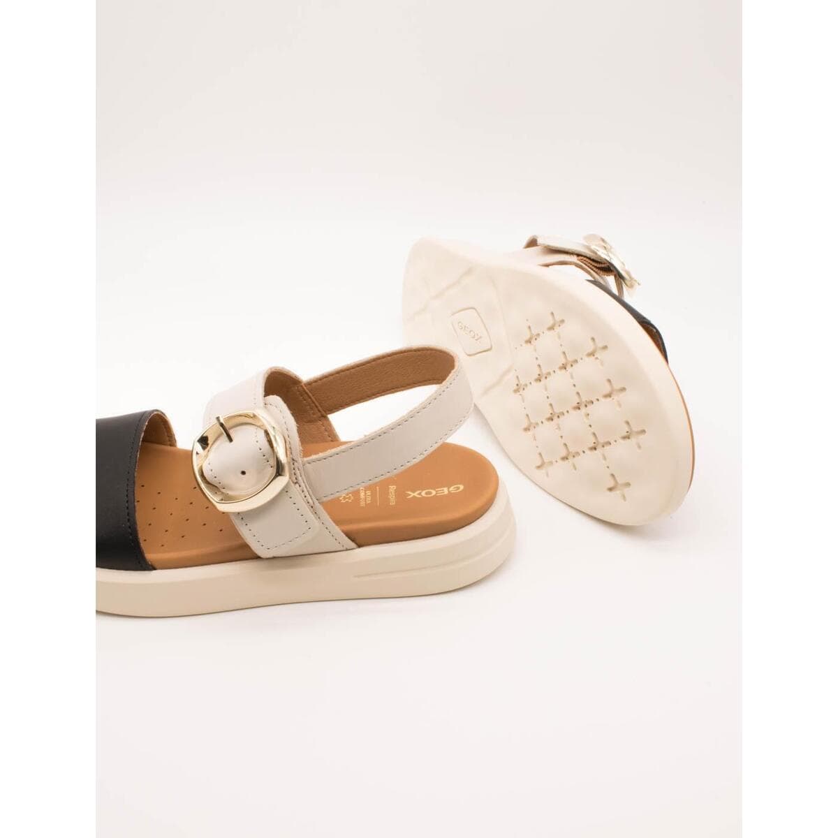Women's Sandals Geox Beige