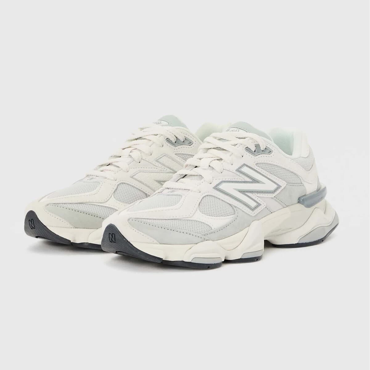 Women's Sneakers New Balance Gray