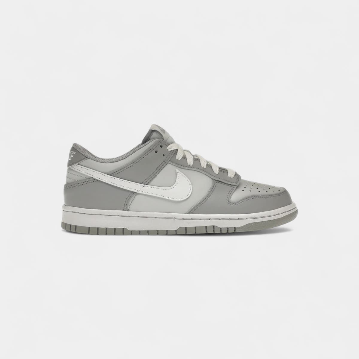 Men's Sneakers Nike Gray