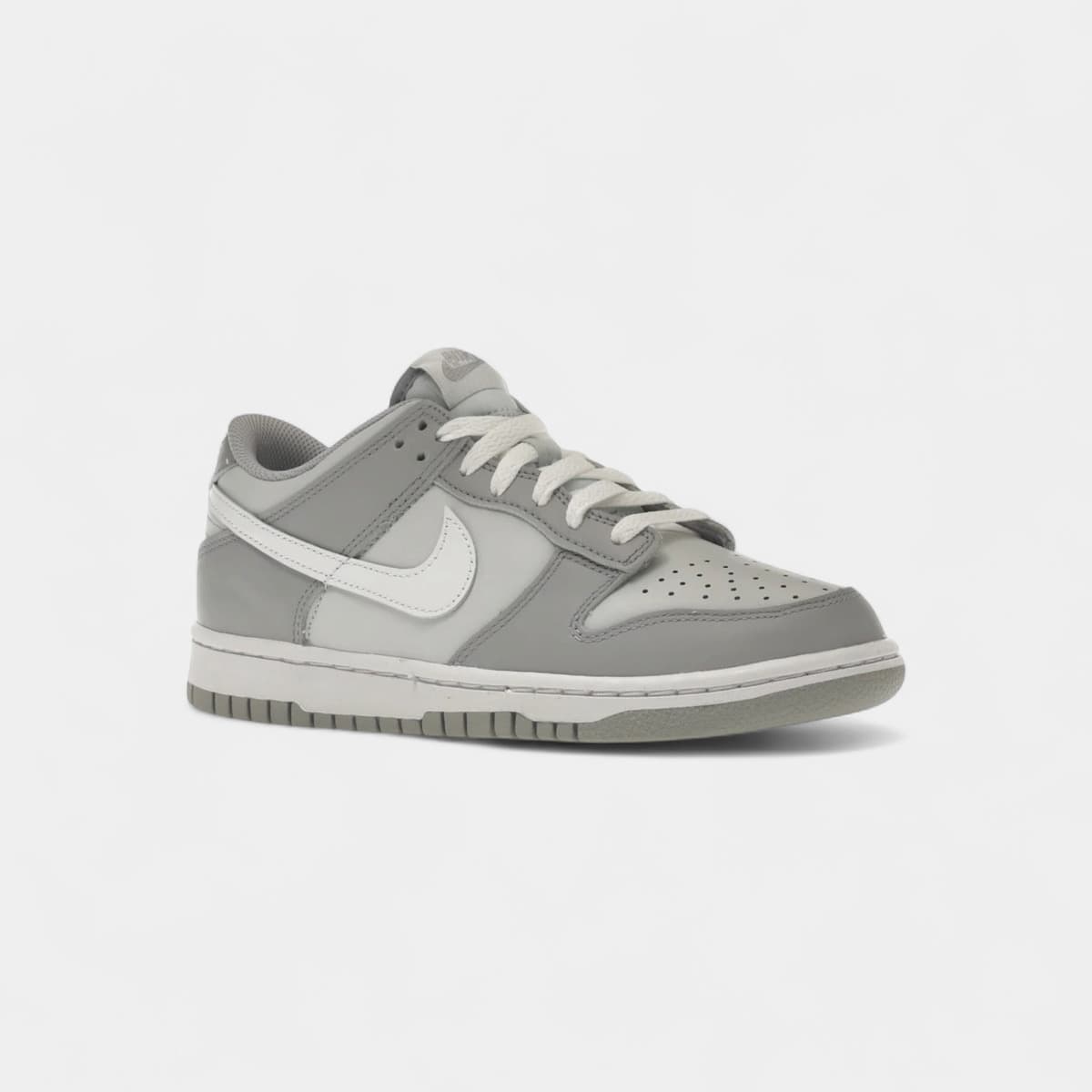 Women's Sneakers Nike Gray