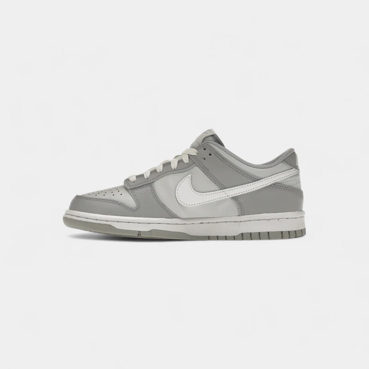 Women's Sneakers Nike Gray