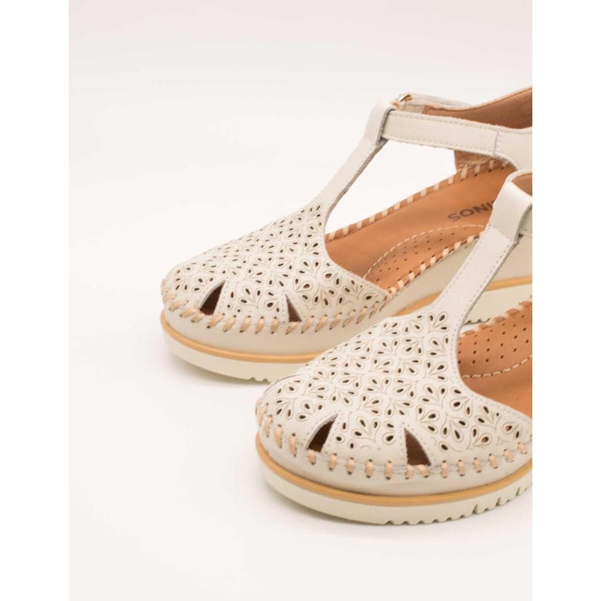 Women's Platforms Pikolinos White