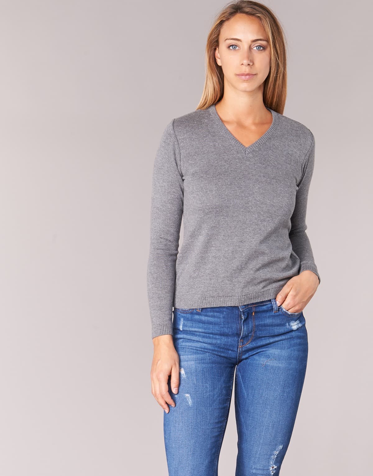 Women's Sweaters BOTD Gray