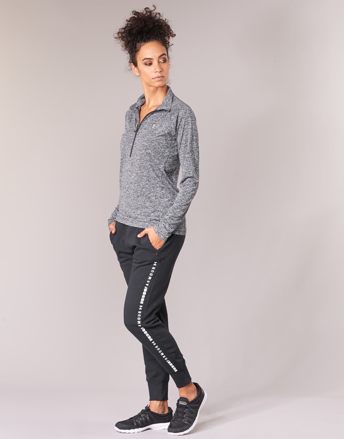 Women's T-Shirts Under Armour Gray