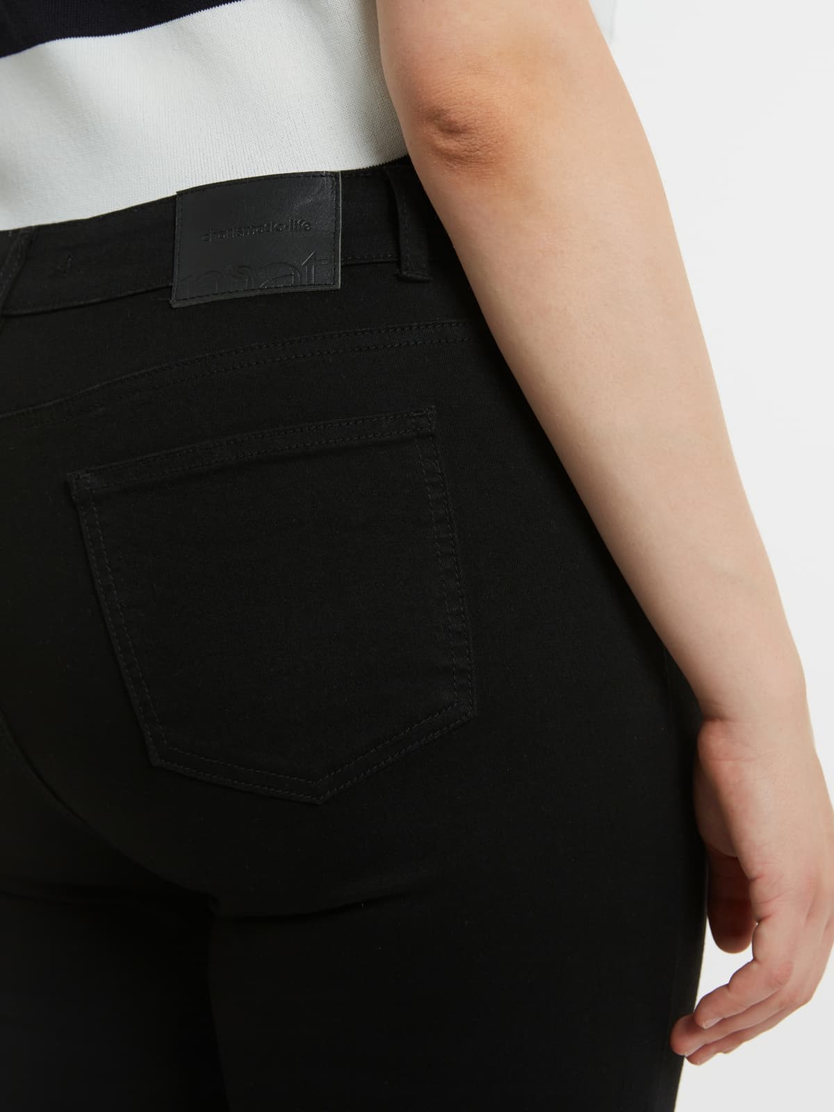 Women's Jeans Mat Fashion Black