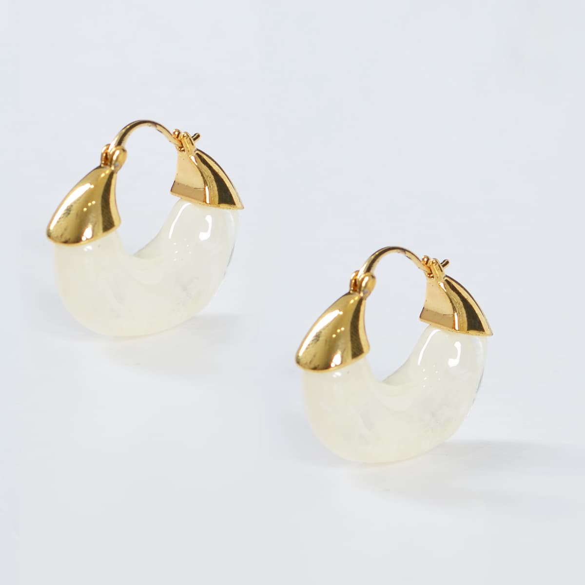 Women's Earrings Mat Fashion White