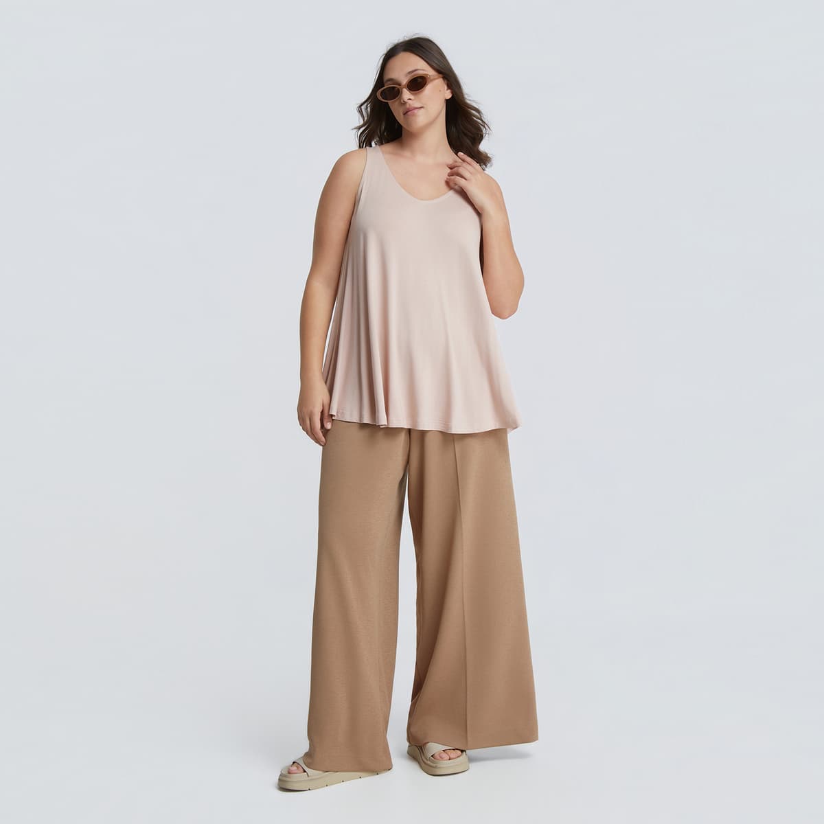 Basic μπλούζα με στρογγυλάδα