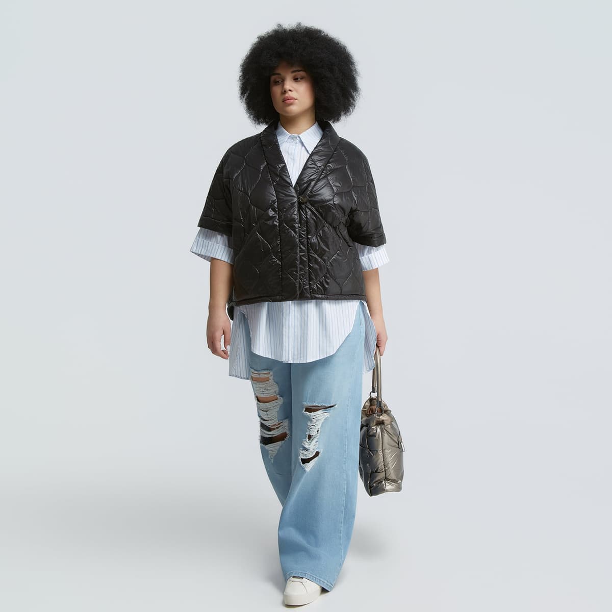 Καπιτονέ τζάκετ με κοντό μανίκι