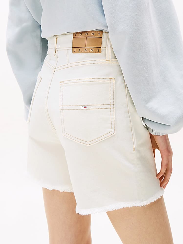 Γυναικείο Mom Τζιν Σορτς Εκρού Tommy Jeans DW0DW20093-1CE