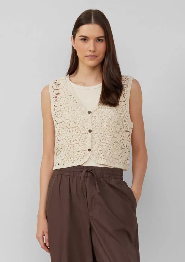 Γυναικεία Αμάνικη Ζακέτα Μπεζ S.Oliver 2166279-8105