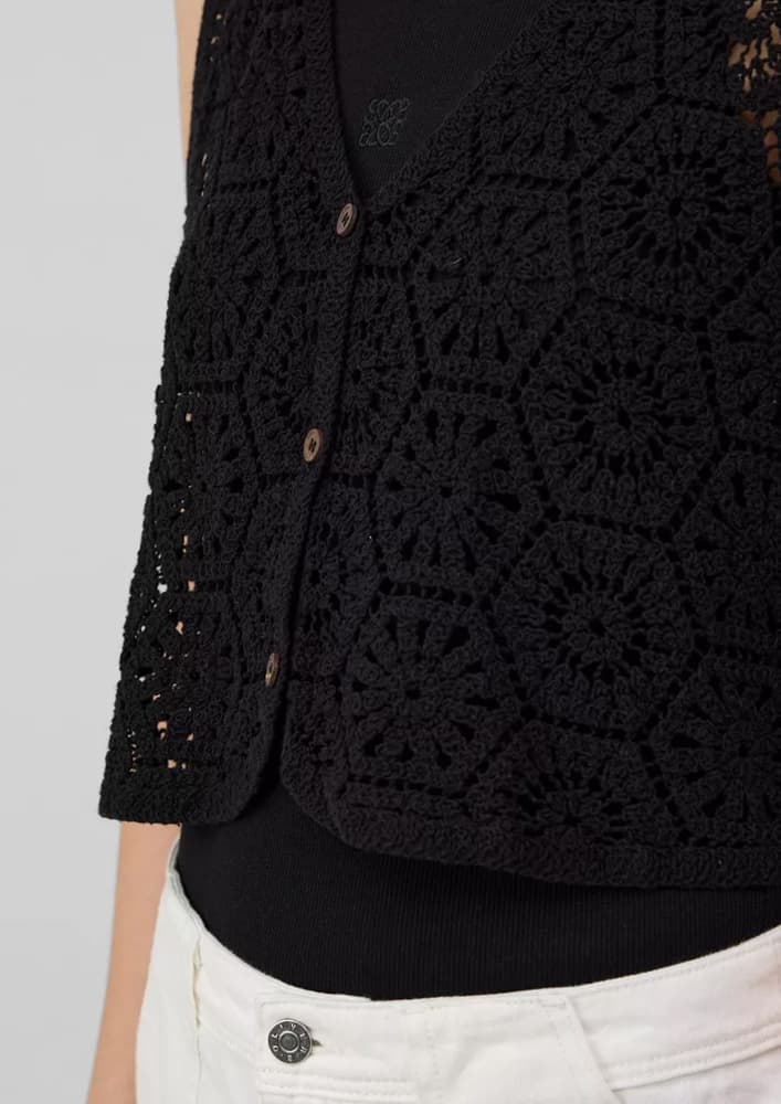 Γυναικεία Αμάνικη Ζακέτα Μαύρη S.Oliver 2166279-9999