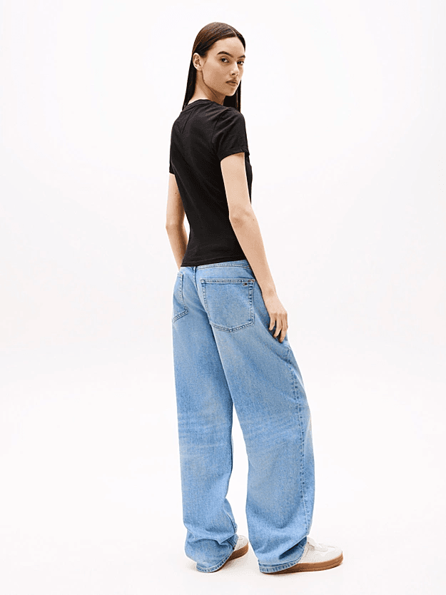 Γυναικείο T-shirt Μαύρο Tommy Jeans DW0DW21422-BDS