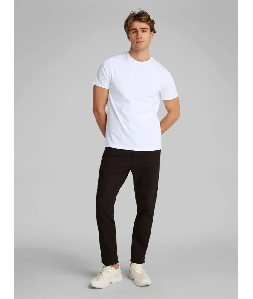 T-SHIRT CALVIN KLEIN SMOOTH COTTON SOLID CREW NECK TEE BRILLIANT WHITE CALVIN KLEIN