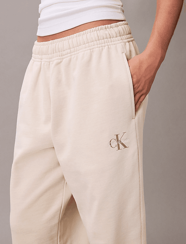 Γυναικεία Φόρμα Μπεζ Calvin Klein LV047B235G-ACG