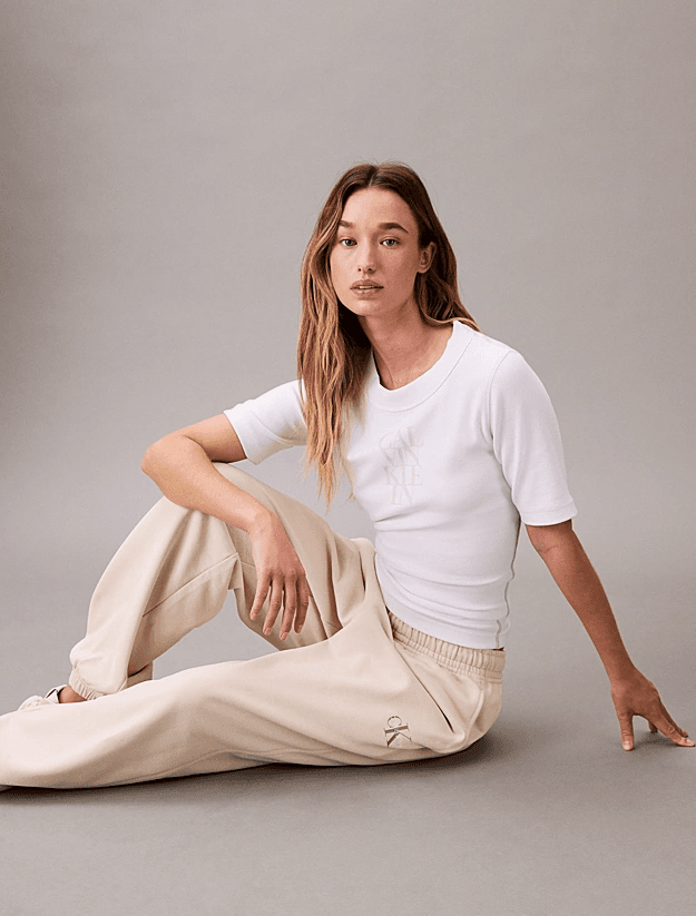 Γυναικεία Φόρμα Μπεζ Calvin Klein LV047B235G-ACG