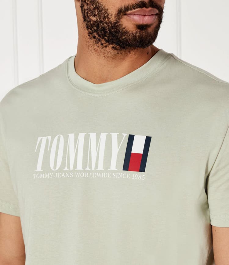 Ανδρικό T-shirt Μέντα Tommy Jeans DM0DM21941-M1C